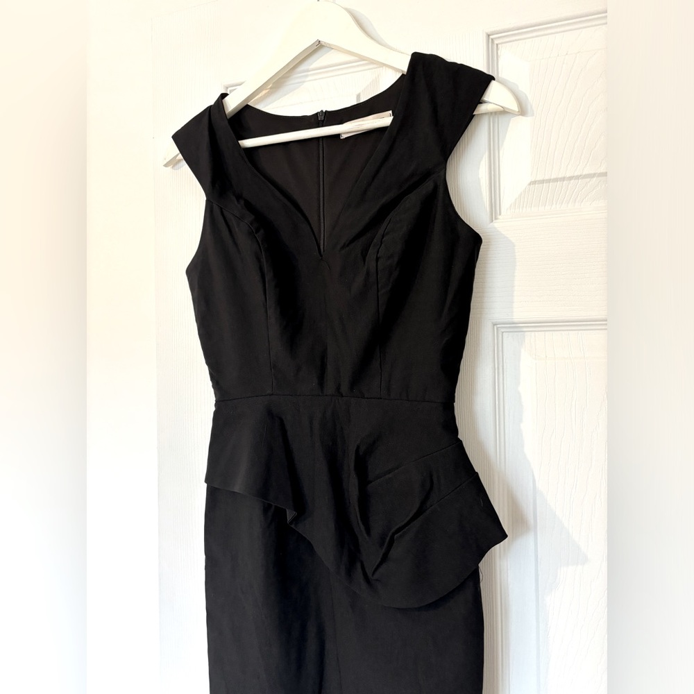 MYSTIC BLACK PEPLUM DRESS SIZE SMALL
